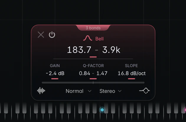 the card for a multi-selection, with "3 bands" on the top tab, a mixed-value underline under Q-FACTOR and the min - max range shown while hovering that column
